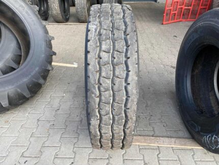  Używana opona ciężarowa 315/80R22.5 GITI GAM831 / 17-18mm