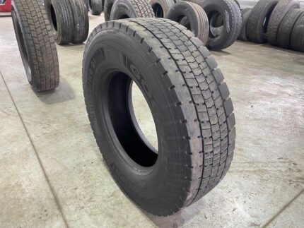 Używana opona ciężarowa 315/80R22.5 GOODRIDE MULTI DRIVE D1 / 8-10mm