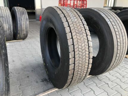 Używana opona ciężarowa 315/80R22.5 GOODYEAR FUELMAX D GEN-2 / 15mm