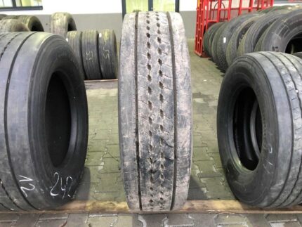  Używana opona ciężarowa 315/80R22.5 GOODYEAR KMAX S / 13mm