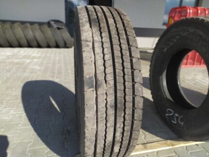 Używana opona ciężarowa 315/80R22.5 HANKOOK DL10 + E-CUBE MAX / 16mm