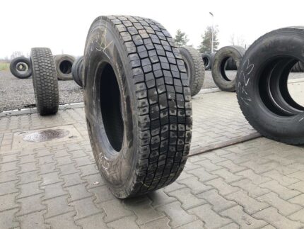  Używane opony ciężarowe 315/80R22.5 HANKOOK SMART FLEX DH31 / 100% BIEŻNIKA