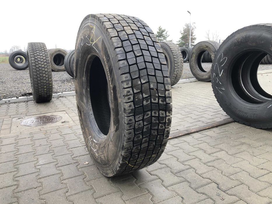 Używane opony ciężarowe 315/80R22.5 HANKOOK SMART FLEX DH31 / 100% BIEŻNIKA Używane opony ciężarowe 315/80R22.5 HANKOOK SMART FLEX DH31 / 100% BIEŻNIKA