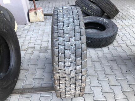 Używana opona ciężarowa 315/80R22.5 PNEU LAURENT LR DE2 / 10-13mm