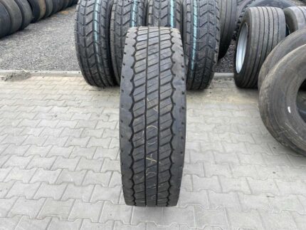  Używana opona ciężarowa 315/80R22.5 MATADOR D HR 4 / 9-11mm