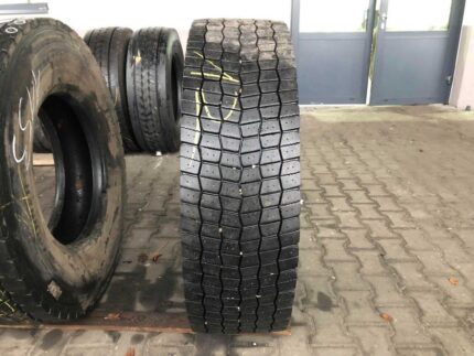  Używana opona ciężarowa 315/80R22.5 MICHELIN X MULTIWAY 3D XDE / 10-12mm