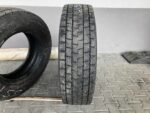 Używana opona ciężarowa 315/80R22.5 MICHELIN XDE2 / 7-9mm
