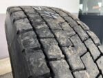 Używana opona ciężarowa 315/80R22.5 MICHELIN XDE2 / 7-9mm