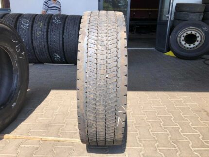 Używana opona ciężarowa 315/80R22.5 MICHELIN X LINE ENERGY D / 10-12mm