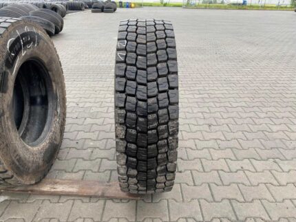  Używana opona ciężarowa 315/80R22.5 MICHELIN X MULTI HD / 24mm