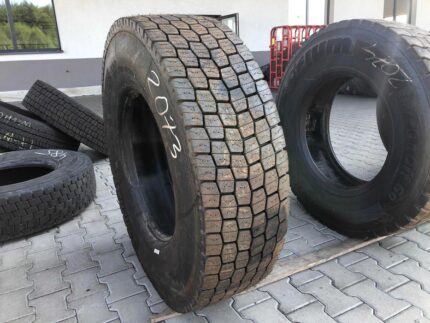  Używana opona ciężarowa 315/80R22.5 MICHELIN X MULTIWAY 3D XDE / 100% BIEŻNIKA