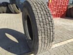 Używana opona ciężarowa 315/80R22.5 BIEŻNIKOWANA TYP KOSTKA / 13mm