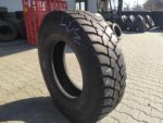Używana opona ciężarowa 315/80R22.5 BIEŻNIKOWANA TYP BUDOWLANA / 15-16mm
