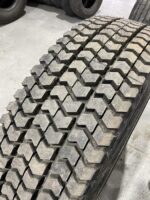 Używana opona ciężarowa 315/80R22.5 CONTINENTAL HDW / 100 % BIEŻNIKA