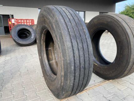  Używana opona ciężarowa 315/80R22.5 PIRELLI FH:01 ENERGY / 9-10mm