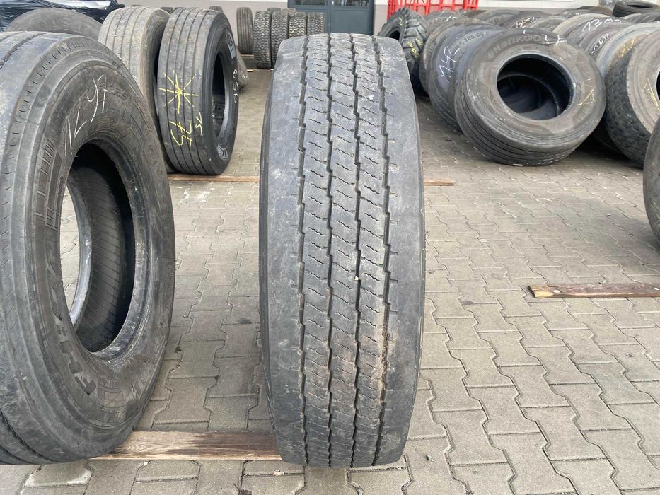 Używana opona ciężarowa 315/80R22.5 PIRELLI FW:01 / 9-10mm Używana opona ciężarowa 315/80R22.5 PIRELLI FW:01 / 9-10mm