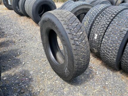 Opona ciężarowa używana 315/80R22.5 BFGOODRICH ROUTE CONTROL D / 8-10mm