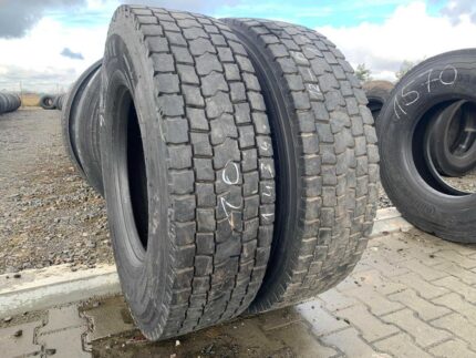  Używana opona ciężarowa 315/80R22.5 PIRELLI TR:01+ II / 12-15mm