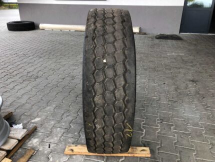  Używana opona ciężarowa 315/80R22.5 SEMPERIT WORKER F2 / 8-10mm