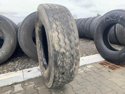  Używana opona ciężarowa 315/80R22.5 SEMPERIT WORKER F2 / 8-10mm