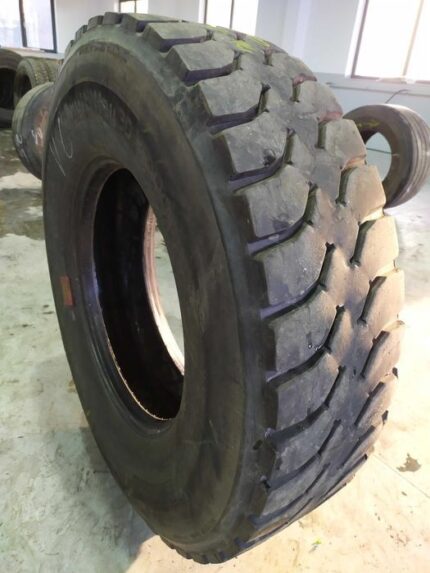 Opona ciężarowa używana 315/80R22.5 BIEŻNIKOWANA TYP BUDOWLANA / 12-14mm