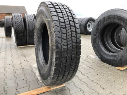  Używana opona ciężarowa 315/80R22.5 TEAMSTAR TH DRIVE 2 / 18-19mm
