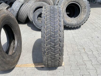  Używana opona ciężarowa 315/80R22.5 TRUCKSTAR TH DRIVE 3 / 11-12mm