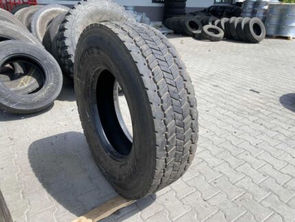 Używana opona ciężarowa 315/80R22.5 TRUCKSTAR TH DRIVE 3 / 11-12mm