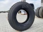 Używana opona ciężarowa 315/80R22.5 BIEŻNIKOWANA  TYP BUDOWLANA PODWÓJNE Z / 16mm