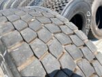 Używana opona ciężarowa 315/80R22.5 BIEŻNIKOWANA TYP BRIDGESTONE R-DRIVE 001 / 11-14mm