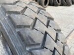 Używana opona ciężarowa 315/80R22.5 BIEŻNIKOWANA  TYP BUDOWLANA  Z / 14-16mm