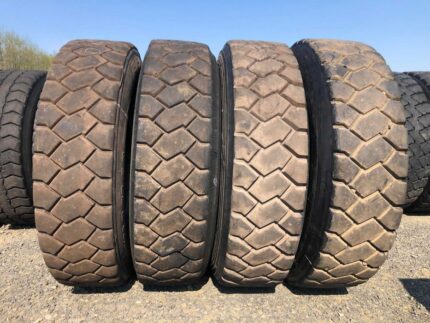  Używane opony ciężarowe 315/80R22.5 BIEŻNIKOWANA TYP NAPĘD BUDOWLANY