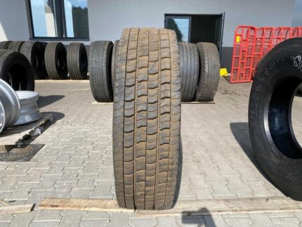 Używana opona ciężarowa 315/80R22.5 BIEŻNIKOWANA TYP GDR+ / 15mm