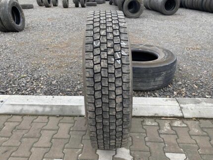  Używana opona ciężarowa 315/80R22.5 BISON AD153 / 12-14mm
