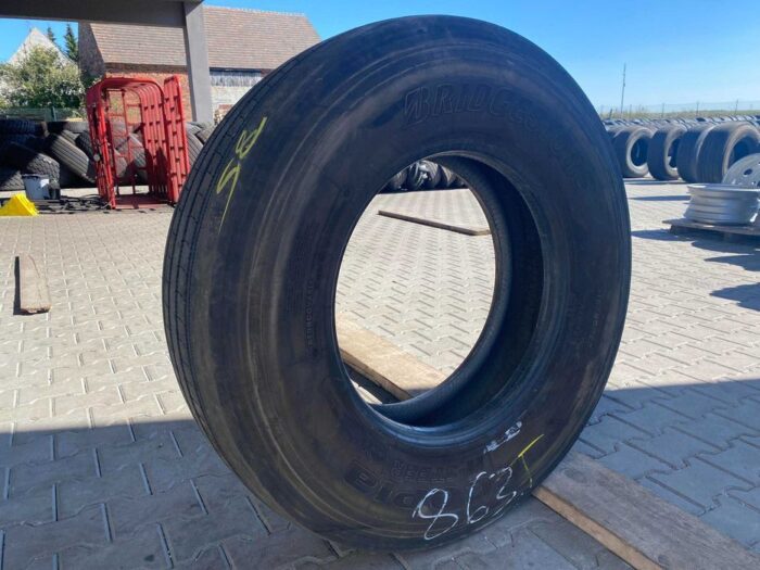 Używana opona ciężarowa 315/80R22.5 BRIDGESTONE ECOPIA H-STEER 001 / 6-7mm