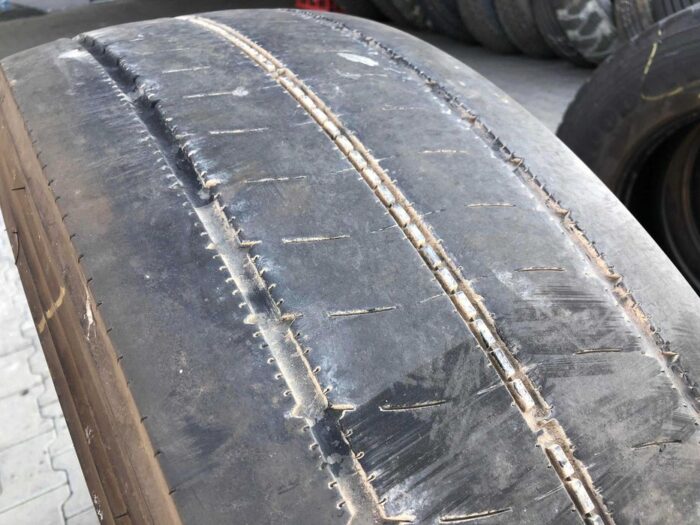 Używana opona ciężarowa 315/80R22.5 BRIDGESTONE ECOPIA H-STEER 002 / 5-6mm