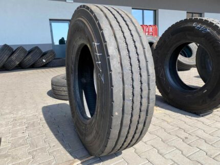  Używana opona ciężarowa 315/80R22.5 BRIDGESTONE M-STEER 001 / 13-14mm