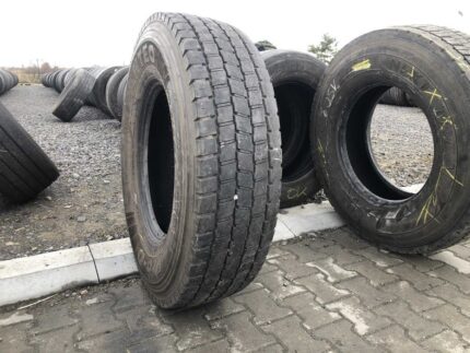  Opona ciężarowa używana 315/80R22.5 ANTEO PRO-D / 8-10mm