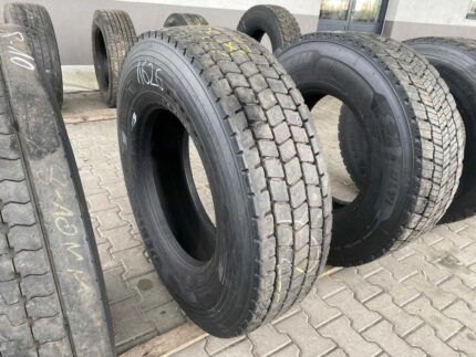 Używana opona ciężarowa 315/80R22.5 DĘBICA DRD2 / 15-17mm