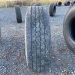  Używana opona ciężarowa 315/80R22.5 DUNLOP SP362 / 7-9mm