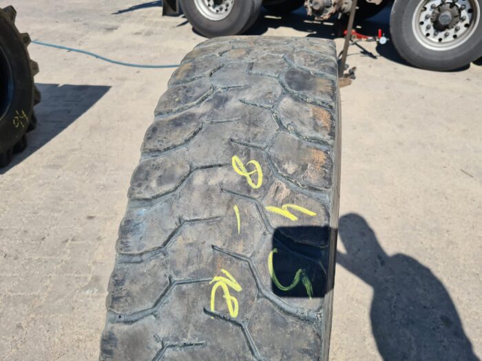 Opona ciężarowa 13R22.5 MICHELIN X WORKS D / 8-12mm
