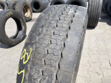 Opona ciężarowa 235/75R17.5 MICHELIN XTE2+ / 12mm