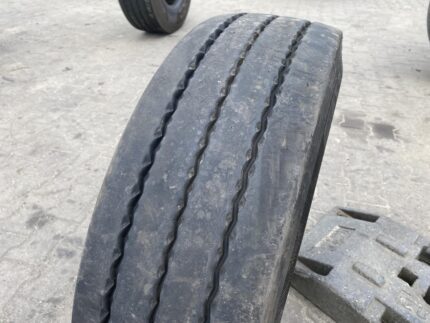 Opona ciężarowa 235/75R17.5 CONTINENTAL HTR2 / 8-9mm