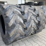  Opona przemysłowa do ładowarek 405/70-20, 16/70-20 CAMSO TRACTIONMASTER 4L-R4 / 40% Bieżnika