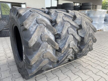  Opona przemysłowa do ładowarek 405/70-20, 16/70-20 CAMSO TRACTIONMASTER 4L-R4 / 40% Bieżnika