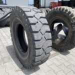  Opona do wózków widłowych 10.00-20 BKT LIFT MAX LM-81 / 90% Bieżnika