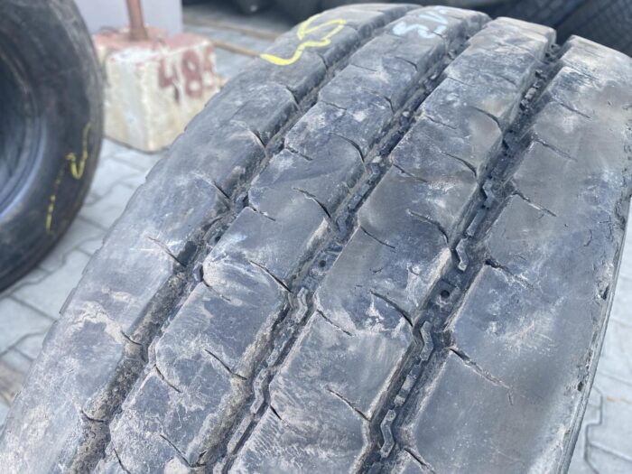 Opona ciężarowa 235/75R17.5 SAVA AVANT A3 / 12-13mm
