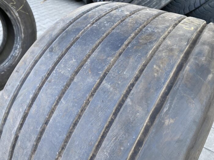 Opona ciężarowa 445/45R19.5 GOODYEAR KMAX T GEN-2 / 7-8mm