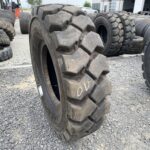  Opona przemysłowa do maszyn 12.00-20 MAXAM MS801 / 95% Bieżnika