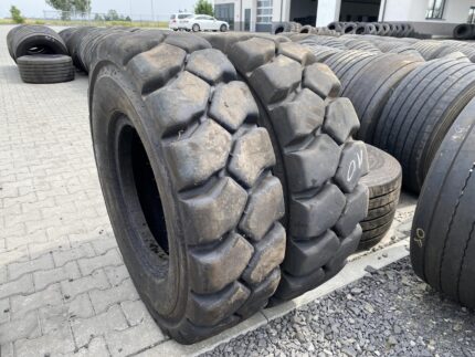  Opona do maszyn przemysłowych 12.00-20 GALAXY YARDMASTER ULTRA / 90% Bieżnika